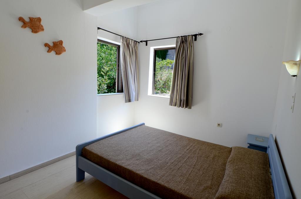 Golden Apartments Agios Nikolaos  Exterior photo